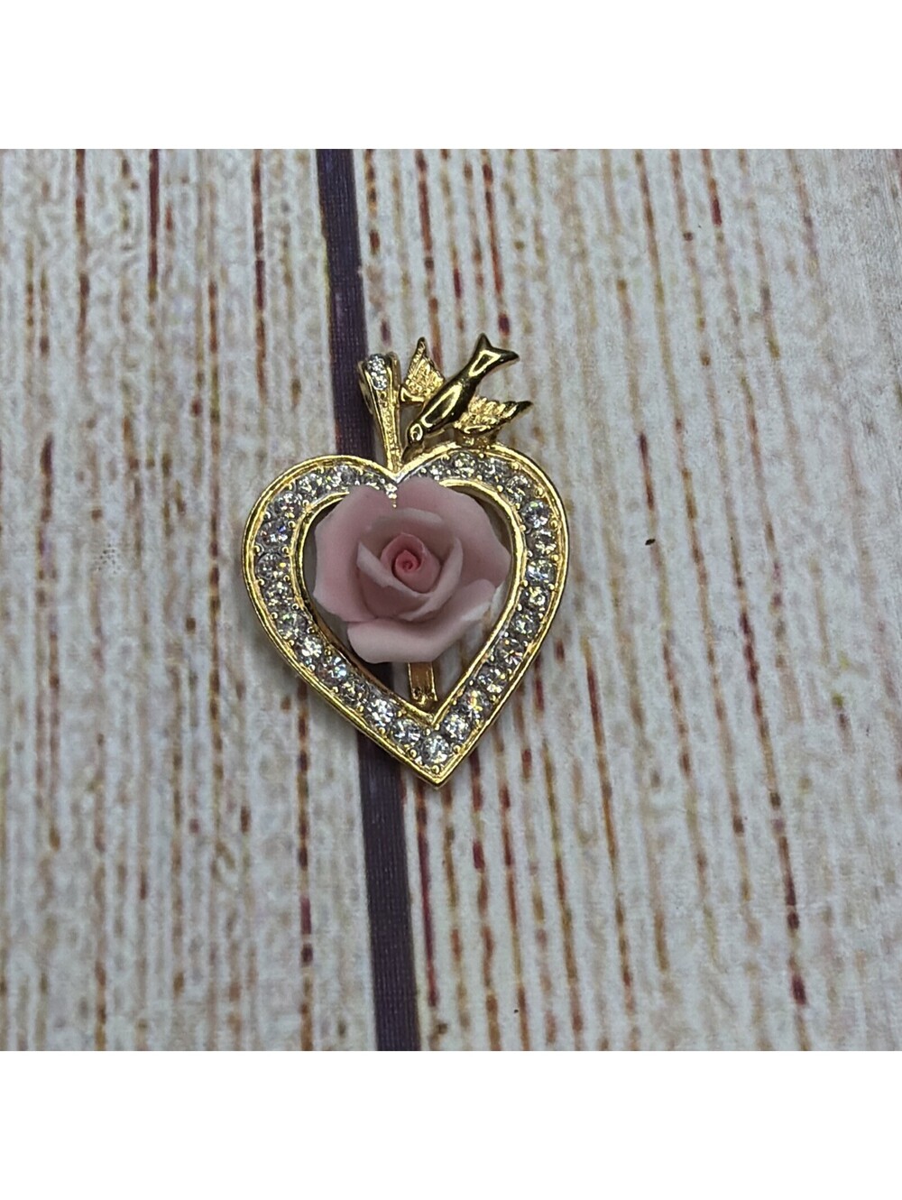 Franklin Mint Blushing Rose Pendant